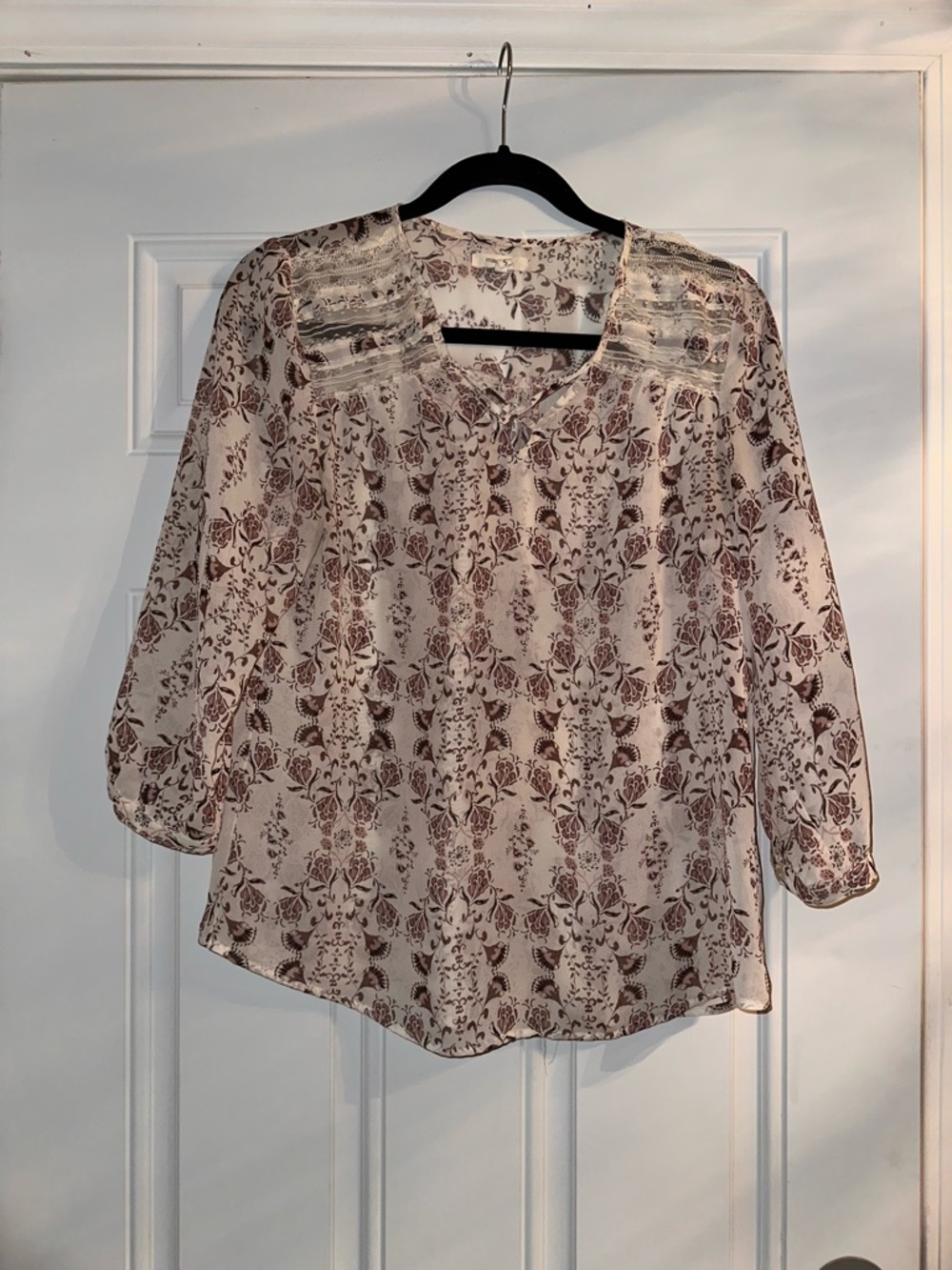 Women's Floral Lace Yoke Blouse